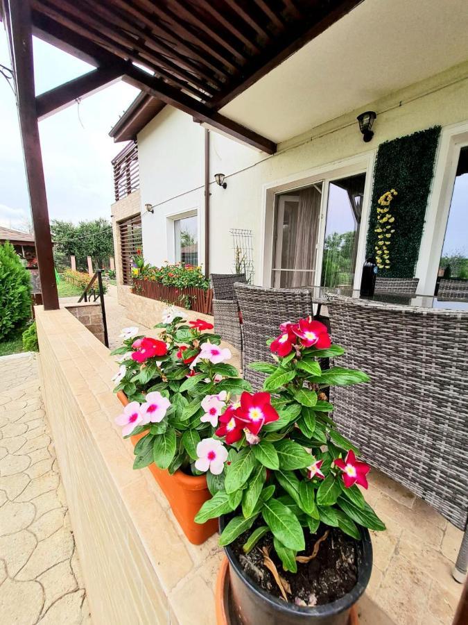 Nobless Villa Mereni  Dış mekan fotoğraf