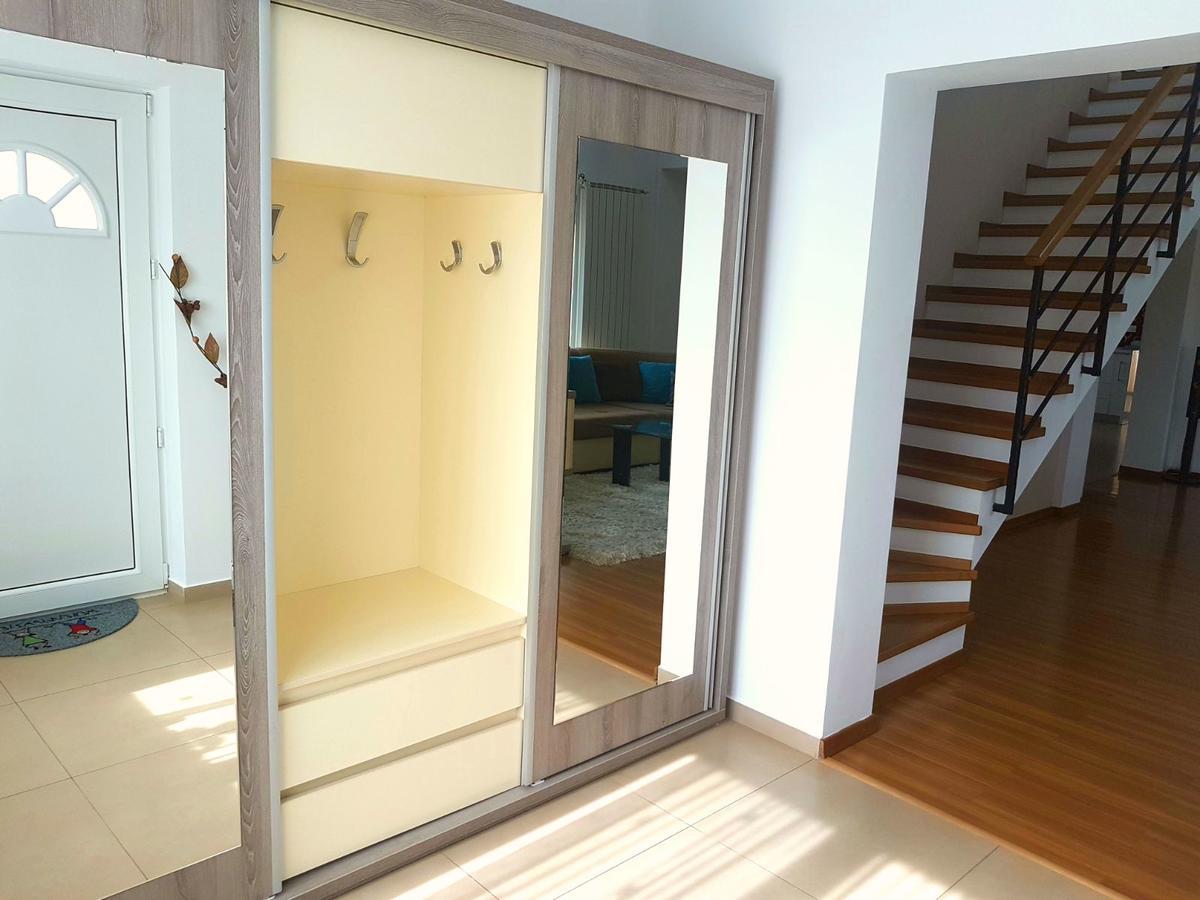 Nobless Villa Mereni  Dış mekan fotoğraf